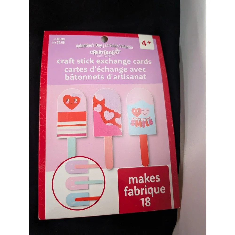 Valentines‎ Day Decor Bundle Creatology Mailboxes Heart Wreaths Garland Cards